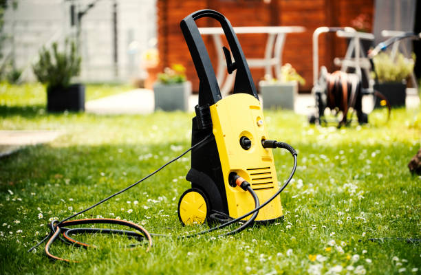 Best Gas Station Cleaning  in Karnes City, TX